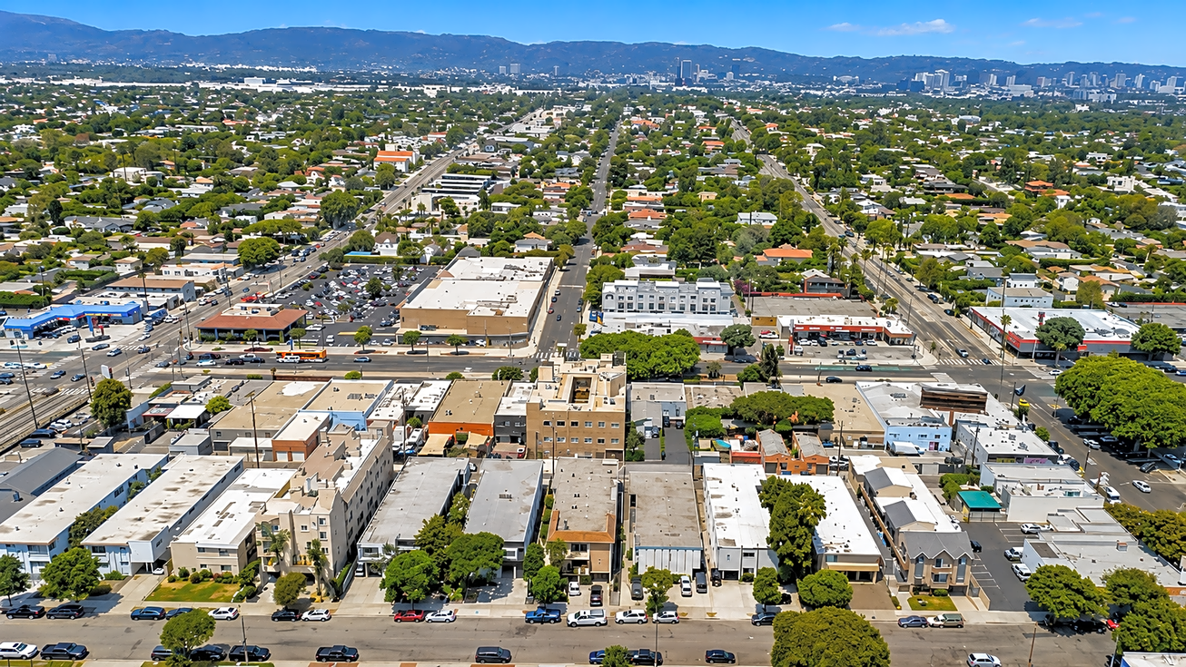 Listing banner image