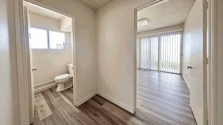 181 East 18th Street, Costa Mesa, CA, For Lease, Image-3