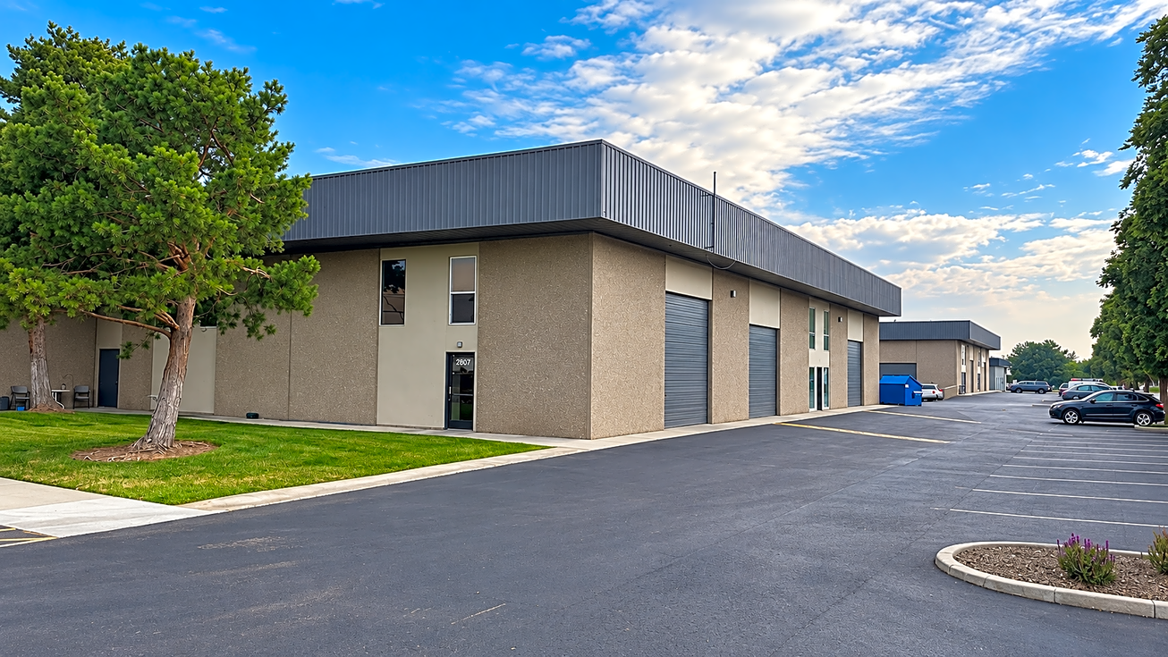 Lease listing banner image